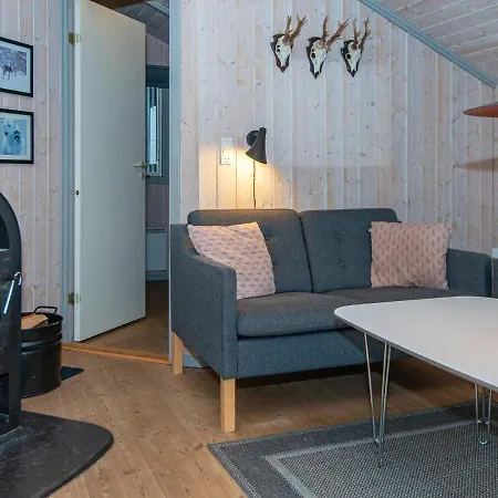 Tranquil Retreat In Mommark Vibøge
